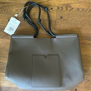 Von Hollzhausen REPLANT Farm to Fabric Tote. NWT